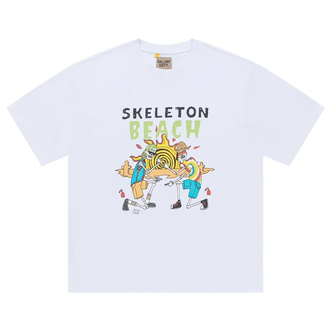 Model D133 Gallery dept American trendy brand printed high street short-sleeved T-shirt. It adopts digital direct printing printing technology and is shaped at high temperature. It is soft, comfortable and breathable. It weighs 240 grams and does not pill, fade or deform. S to XL, p106